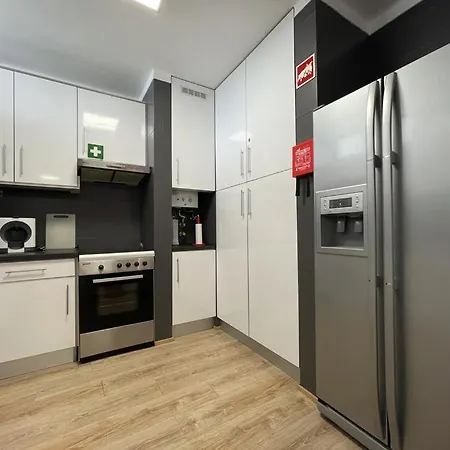 Johns Place * Portimão